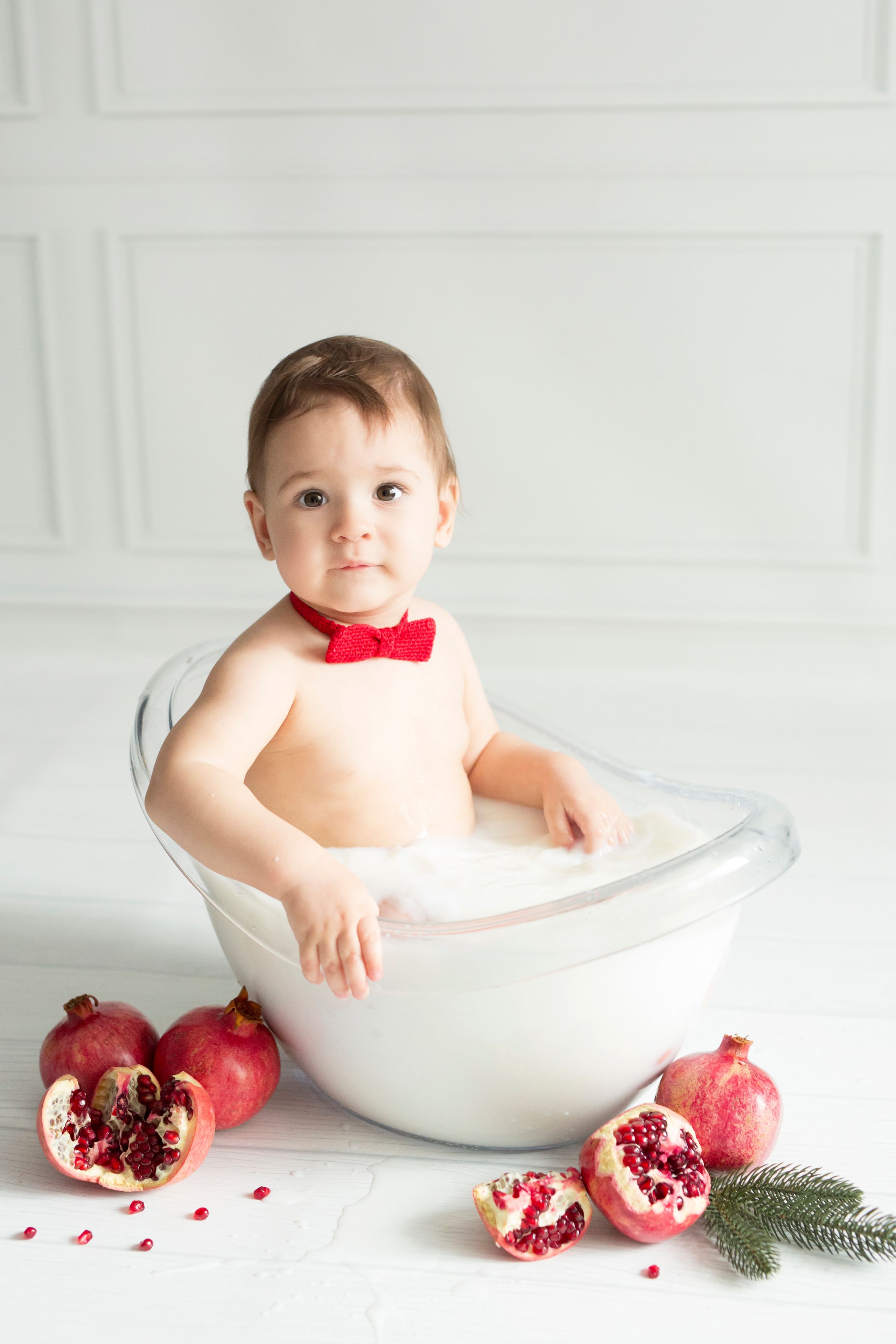 фотосесія в молочній ванні дитяча Київ